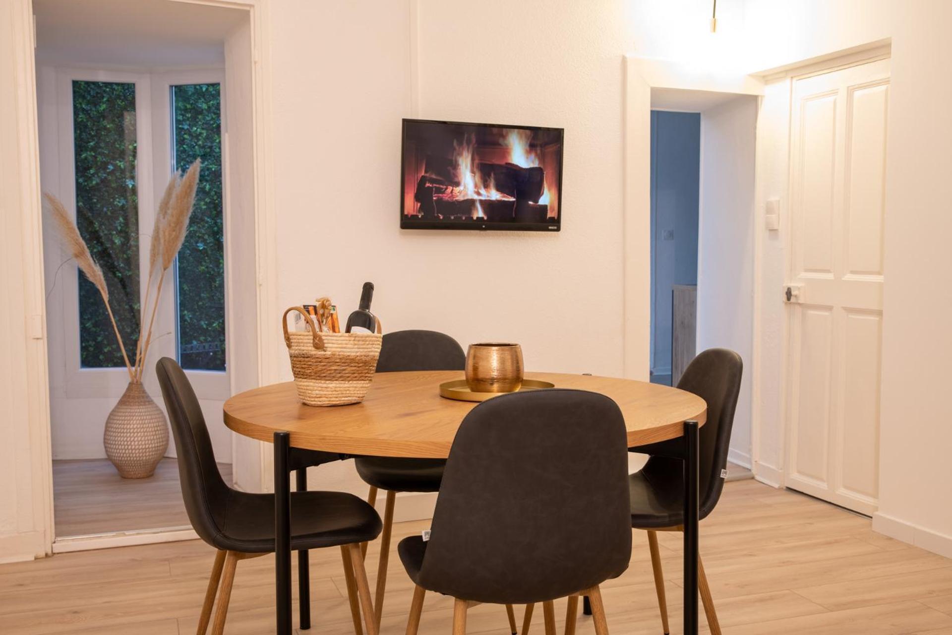 Apartment De Charme En Plein Coeur D'avignon *