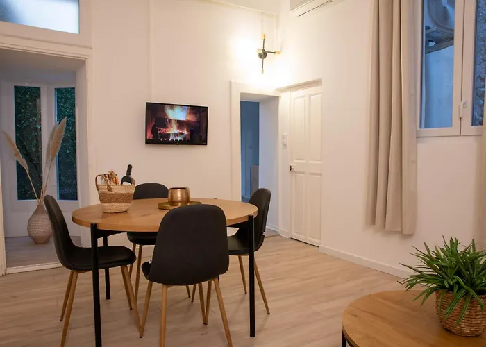Logement De Charme En Plein Coeur D\'Avignon