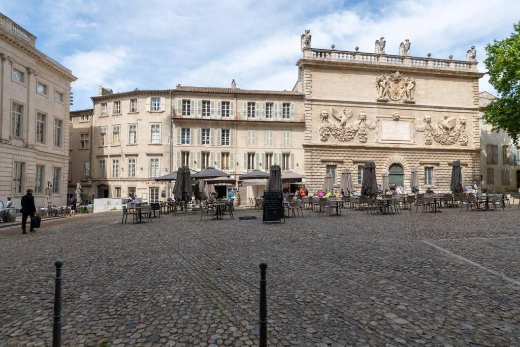 Appartement De Charme En Plein Coeur D'avignon *