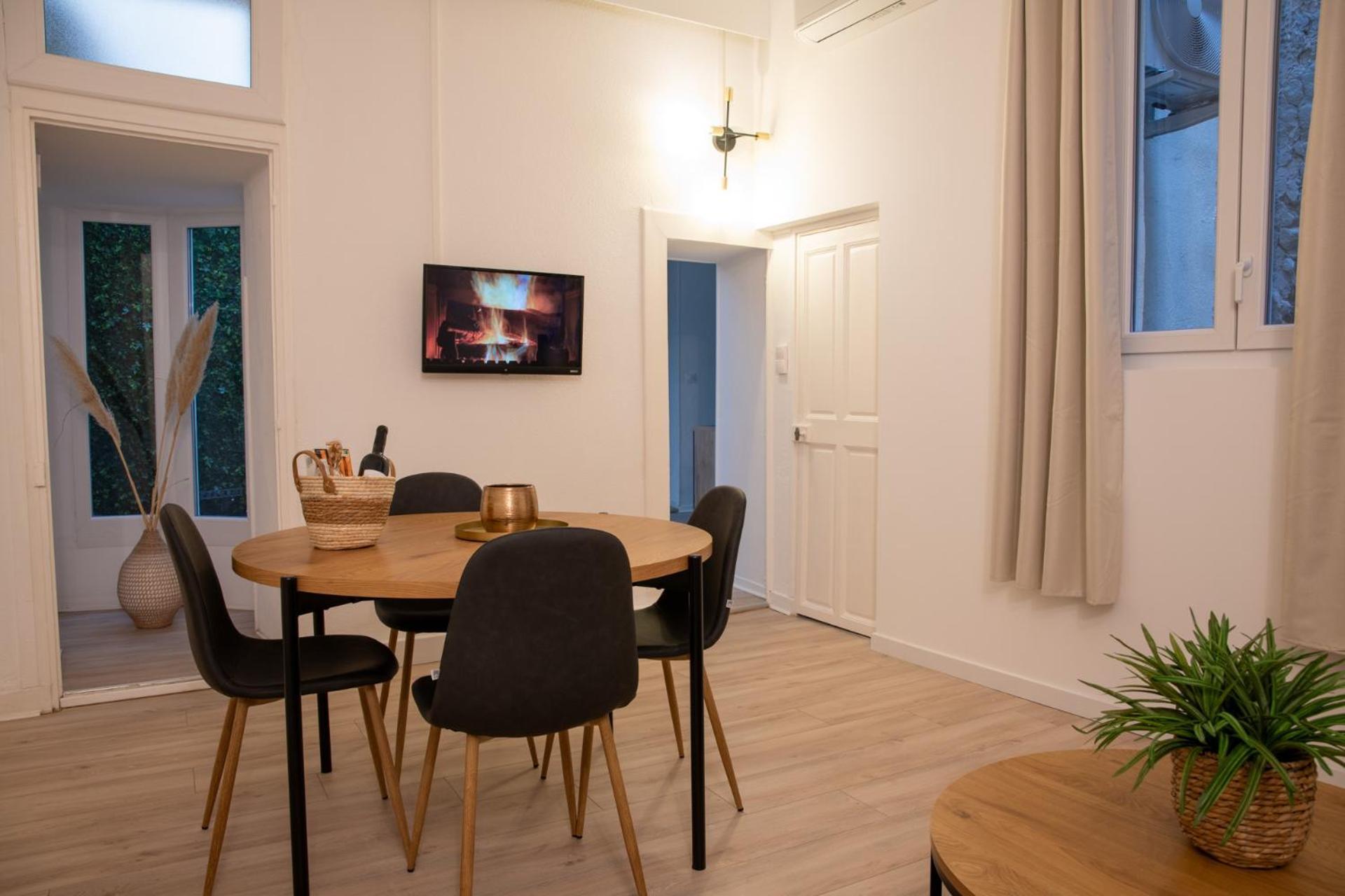 De Charme En Plein Coeur D'avignon Appartement